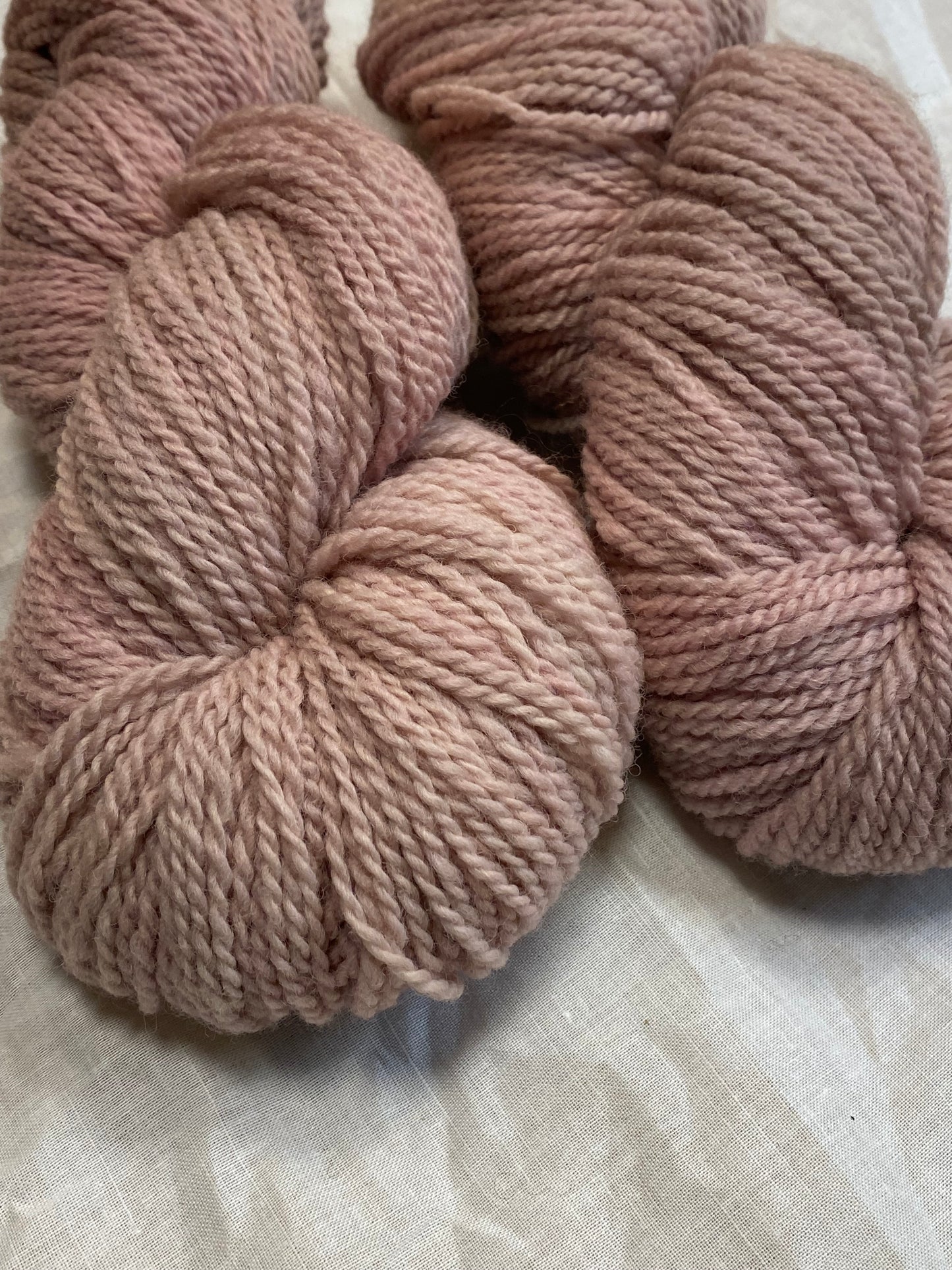 Montana Millspun Romney Yarn Naturally Dyed - Lavender